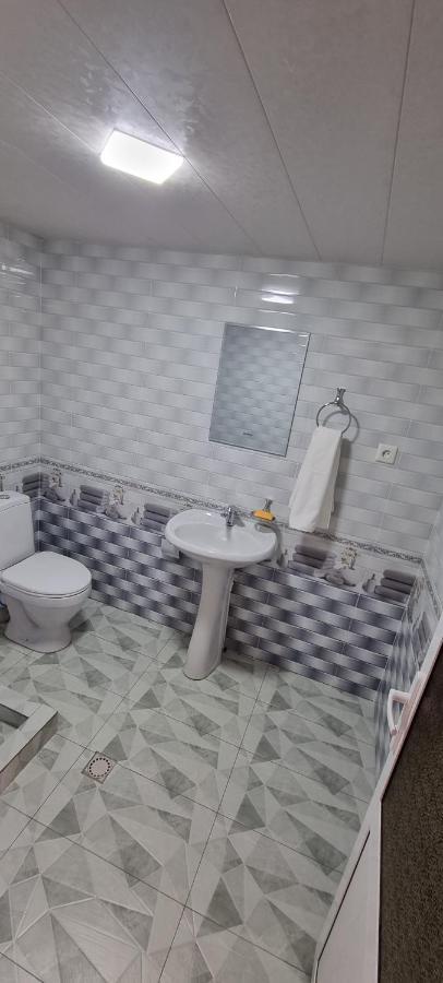 Hostel Muborak Samarkand Luaran gambar