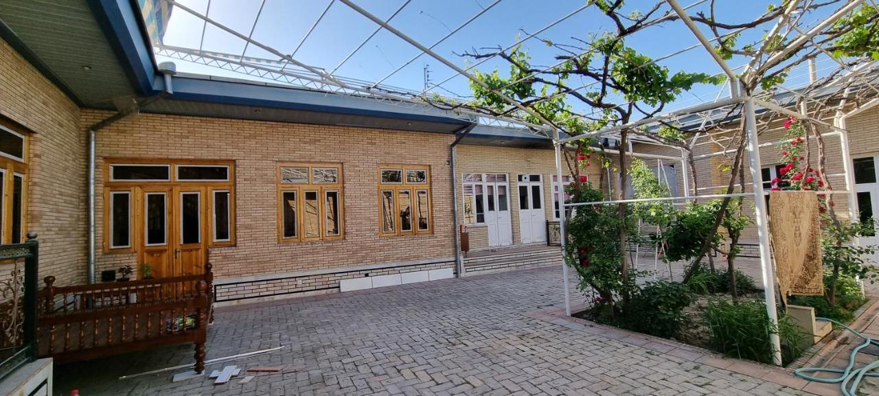 Hostel Muborak Samarkand Luaran gambar