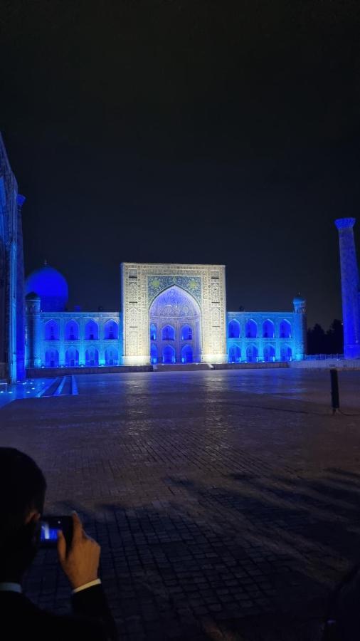 Hostel Muborak Samarkand Luaran gambar